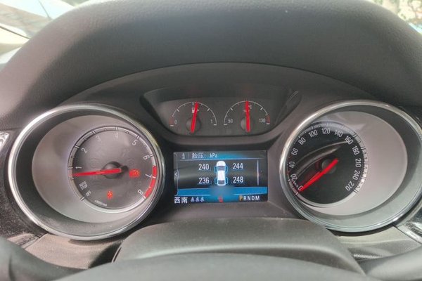 Buick Regal 2019, 87100 км, за 9529 USD - фото 10
