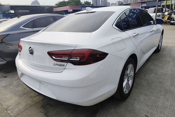 Buick Regal 2019, 101600 км, за 9484 USD - фото 6