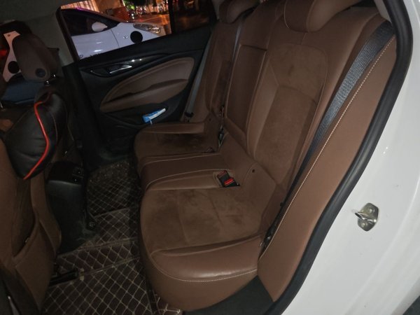 Buick Regal 2019, 48200 км, за 8610 USD - фото 18