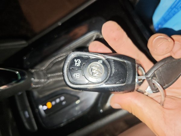 Buick Regal 2019, 48200 км, за 8610 USD - фото 9