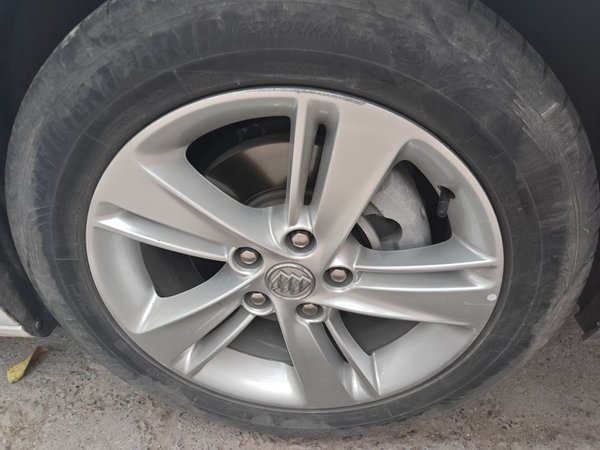 Buick Regal 2019, 66300 км, за 9329 USD - фото 8