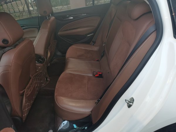 Buick Regal 2019, 95000 км, за 7310 USD - фото 18