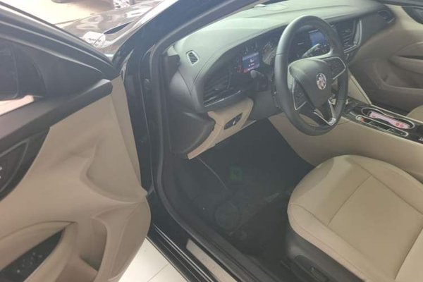 Buick Regal 2020, 114200 км, за 10540 USD - фото 19
