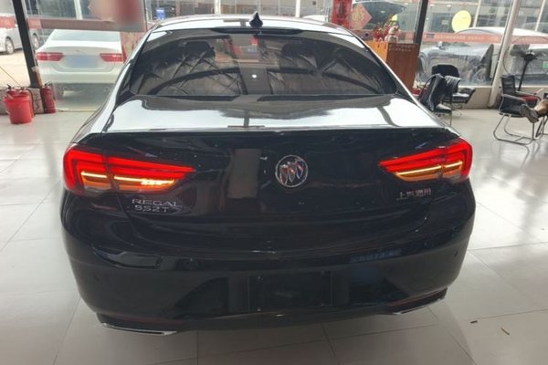 Buick Regal 2020, 114200 км, за 10540 USD
