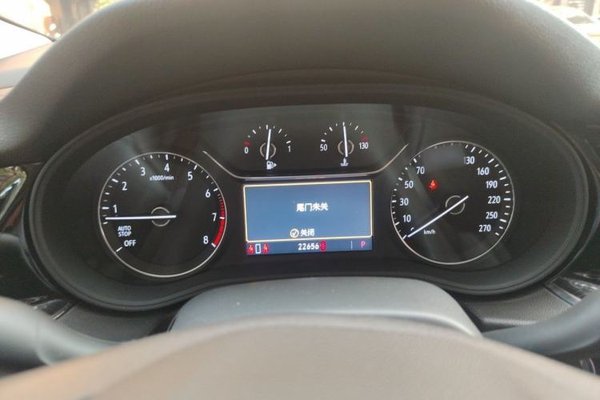 Buick Regal 2020, 22700 км, за 11421 USD - фото 9