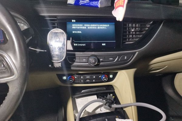 Buick Regal 2020, 81600 км, за 9864 USD - фото 13