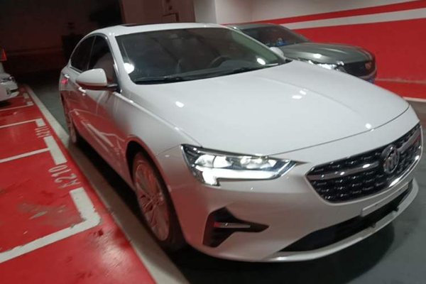 Buick Regal 2022, 57800 км, за 13040 USD - фото 25