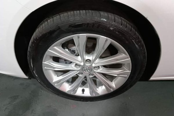 Buick Regal 2022, 57800 км, за 13040 USD - фото 23