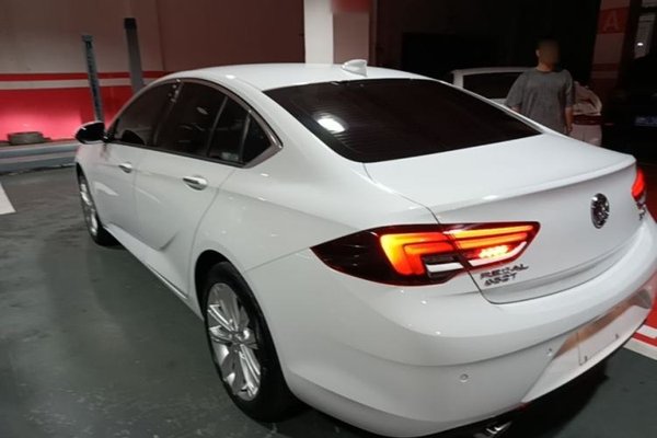Buick Regal 2022, 57800 км, за 13040 USD