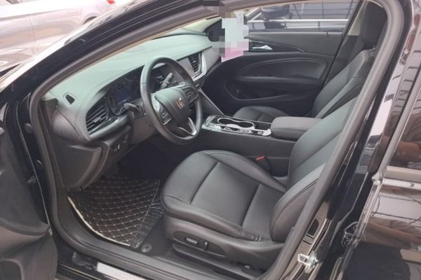 Buick Regal 2024, 35500 км, за 9999999 USD - фото 18