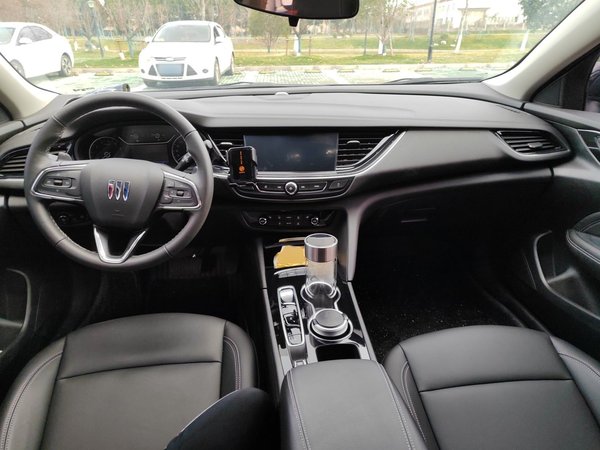 Buick Regal 2024, 10000 км, за 14662 USD - фото 10