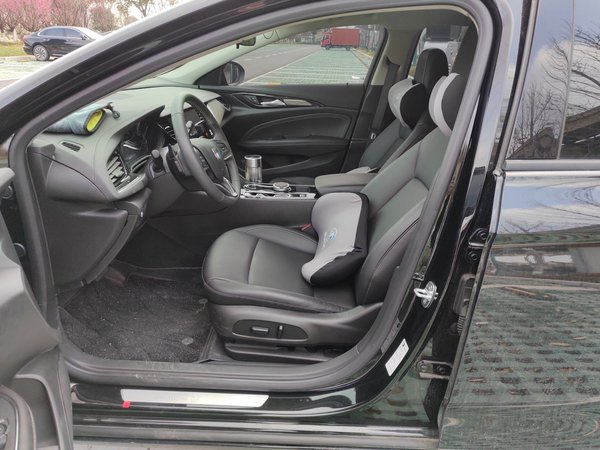 Buick Regal 2024, 10000 км, за 14662 USD - фото 16