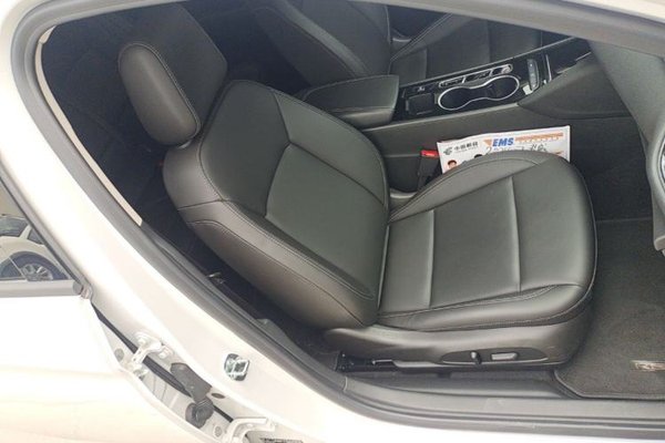 Buick Regal 2024, за 14748 USD - фото 23