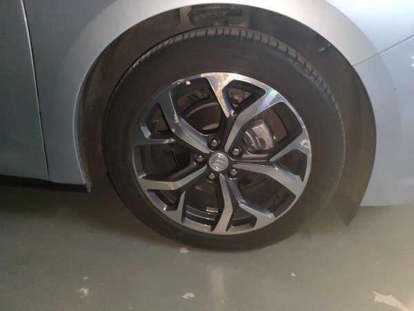 Buick VELITE 5 2017, 72300 км, за 6978 USD - фото 8