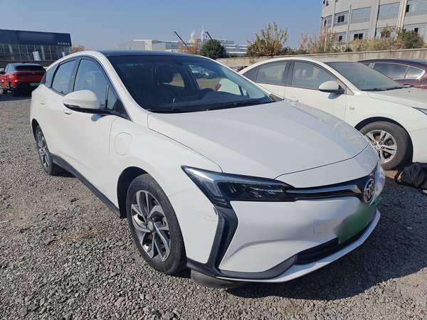 Buick Velite 6 2019, 152200 км, за 5881 USD