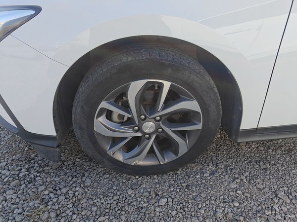 Buick Velite 6 2019, 152200 км, за 5881 USD - фото 9