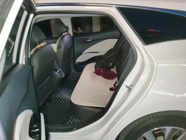 Buick Velite 6 2020, 16000 км, за 8599 USD - фото 18