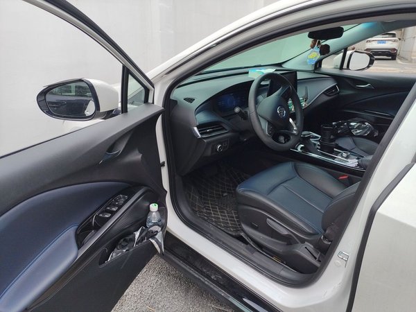 Buick Velite 6 2024, 34100 км, за 9779 USD - фото 17