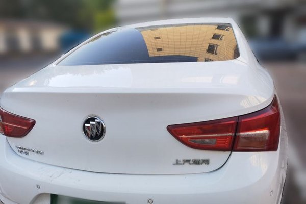 Buick Verano 2015, 183200 км, за 3741 USD