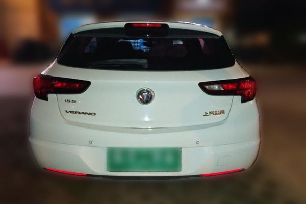 Buick Verano 2016, 124000 км, за 4916 USD