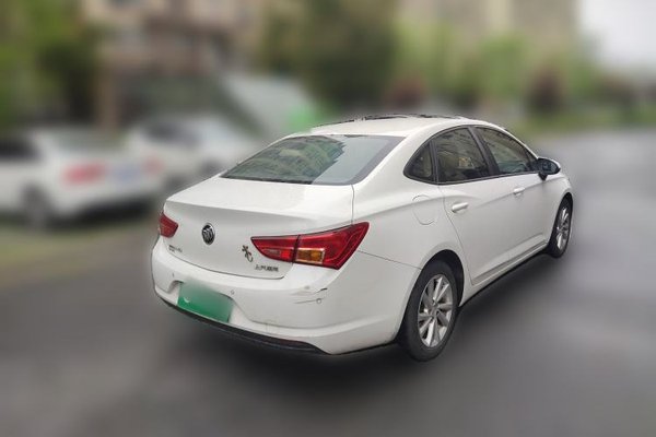 Buick Verano 2017, 116500 км, за 6044 USD - фото 6