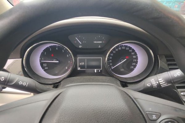 Buick Verano 2017, 116500 км, за 6044 USD - фото 10
