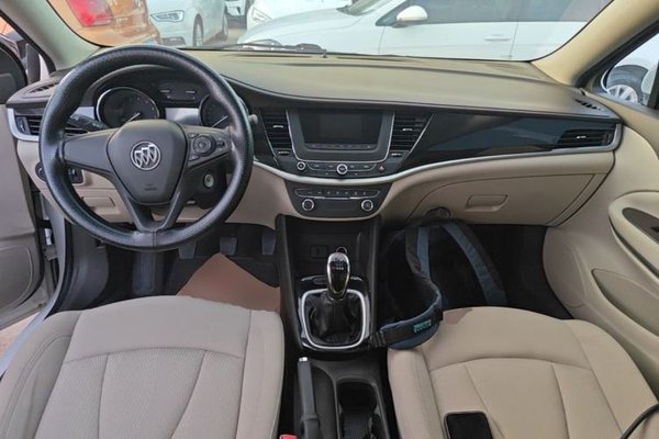 Buick Verano 2017, 70600 км, за 6255 USD - фото 12