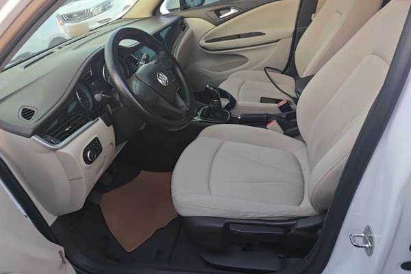 Buick Verano 2017, 70600 км, за 6255 USD - фото 17