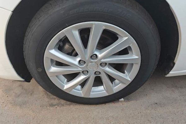 Buick Verano 2017, 70600 км, за 6255 USD - фото 10