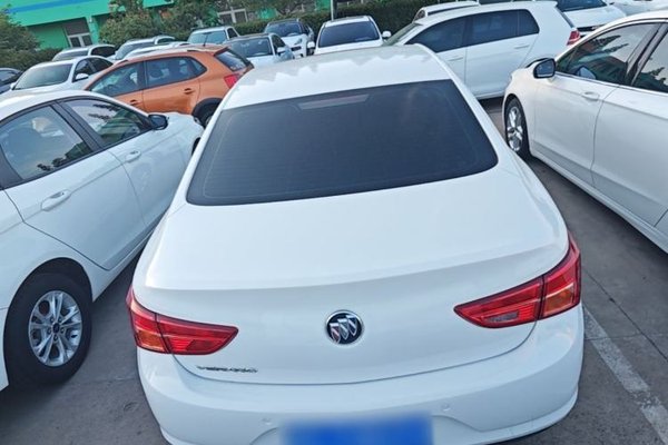 Buick Verano 2017, 70600 км, за 6255 USD