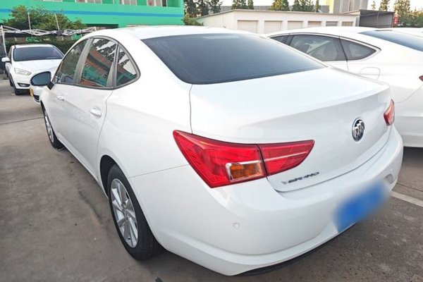 Buick Verano 2017, 70600 км, за 6255 USD
