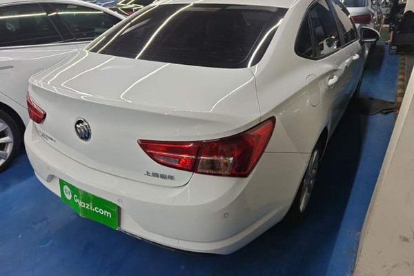 Buick Verano 2017, 96700 км, за 6148 USD - фото 6