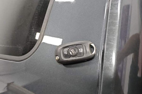 Buick Verano 2018, 155400 км, за 6340 USD - фото 31