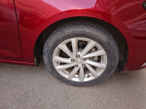 Buick Verano 2018, 117000 км, за 6491 USD - фото 8
