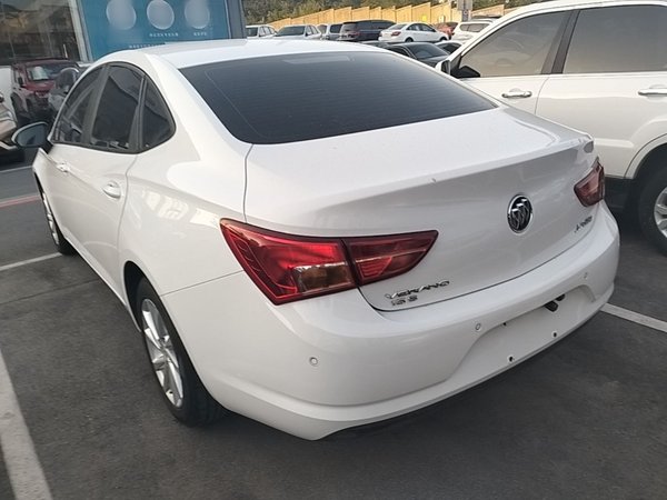 Buick Verano 2018, 104800 км, за 7112 USD
