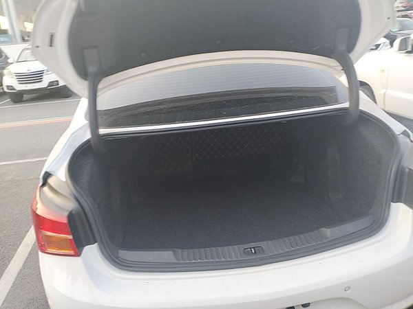 Buick Verano 2018, 104800 км, за 7112 USD - фото 22