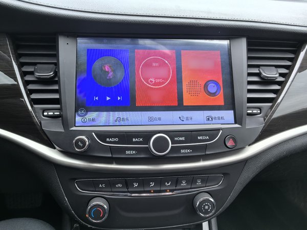 Buick Verano 2018, 105100 км, за 7178 USD - фото 10