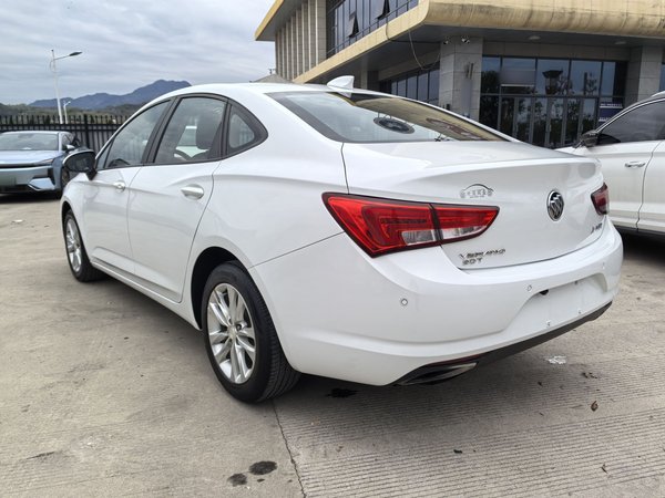 Buick Verano 2018, 105100 км, за 7178 USD