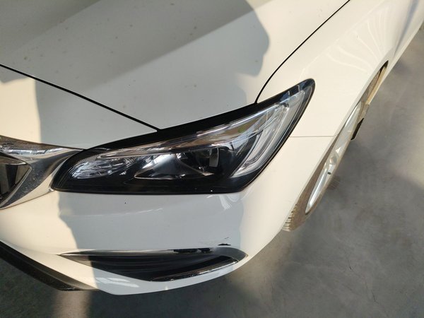 Buick Verano 2018, 64400 км, за 6118 USD - фото 10