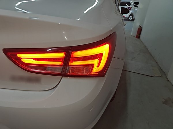 Buick Verano 2018, 88200 км, за 7146 USD - фото 7