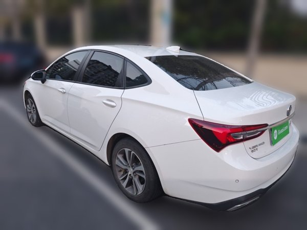 Buick Verano 2020, 52800 км, за 7797 USD