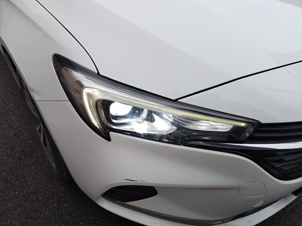 Buick Verano 2020, 53000 км, за 7941 USD - фото 7