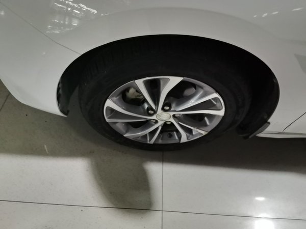 Buick Verano 2022, 90800 км, за 8886 USD - фото 8