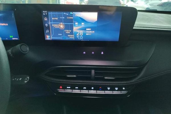 Buick Verano 2023, 16000 км, за 10674 USD - фото 16