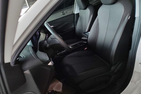 Buick Verano 2023, 16000 км, за 10674 USD - фото 18