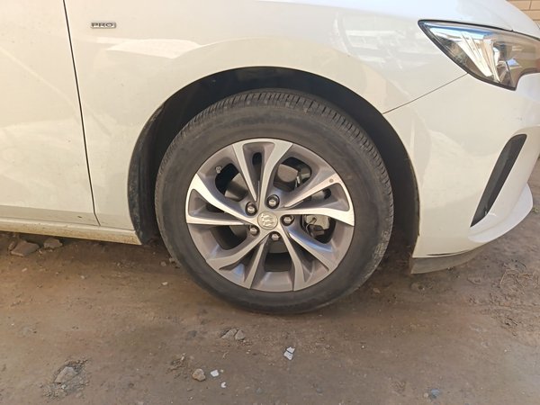 Buick Verano 2023, 23800 км, за 11258 USD - фото 14