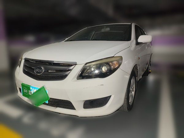 BYD L3 2015, 98699 км, за 2267 USD