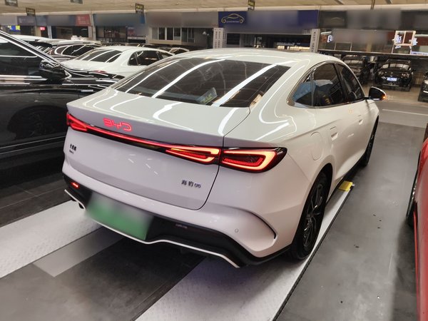 BYD Seal 06 New Energy 2024, 13800 км, за 13836 USD