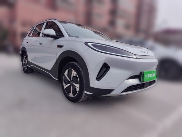 BYD Sealion 05 EV 2025, 8200 км, за 16105 USD