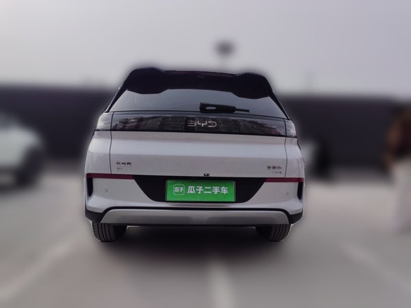 BYD Sealion 05 EV 2025, 8200 км, за 16105 USD